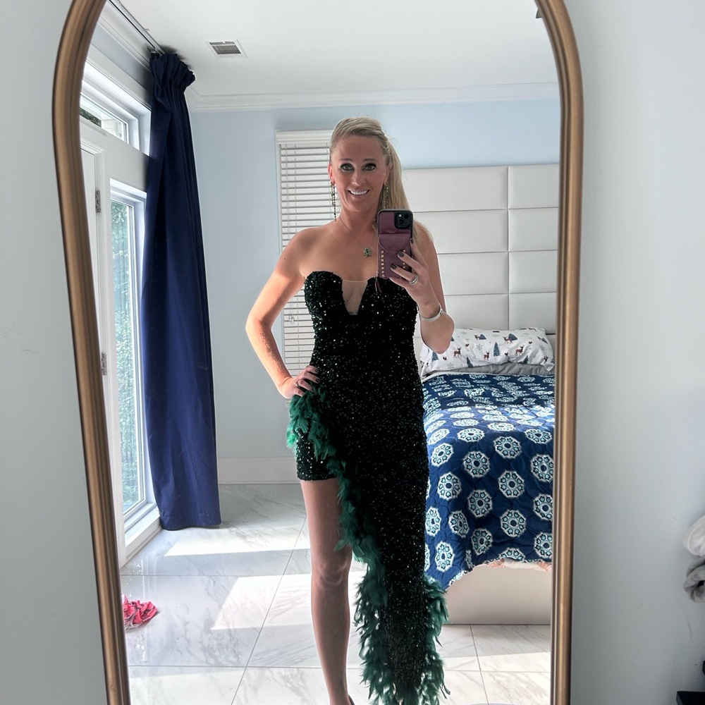 Elegant Green Strapless Dress